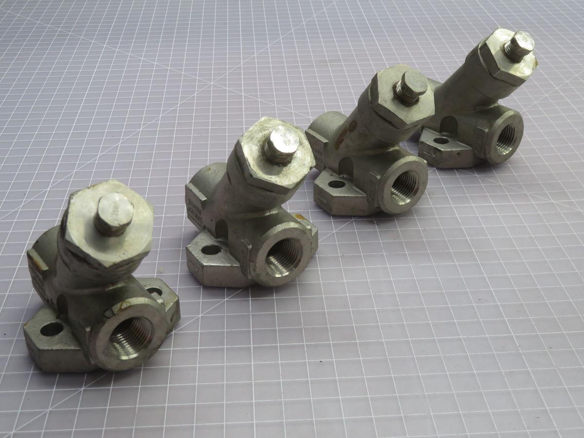 Watson #WUS450, connector strainers, 3/4" NPT, LOT of 4 - Image 1