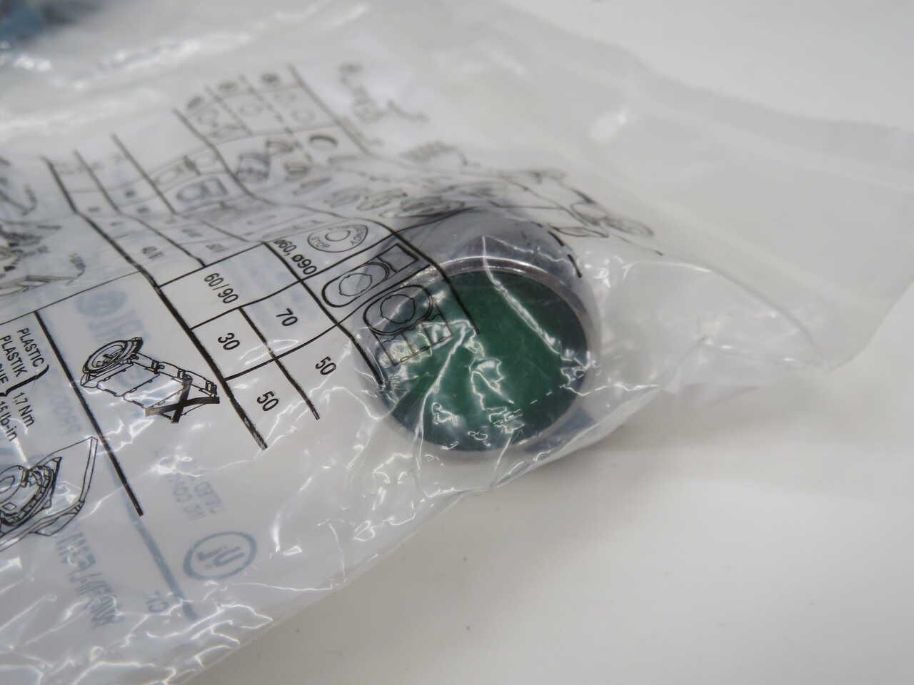 Allen-Bradley #800FM-LF3MN3GX10, illuminated push button switches, green, LOT of 10 - Image 5