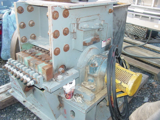 18" x 18" Heavy Duty used granulator grinder - Image 1