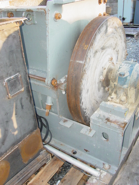 18" x 18" Heavy Duty used granulator grinder - Image 3
