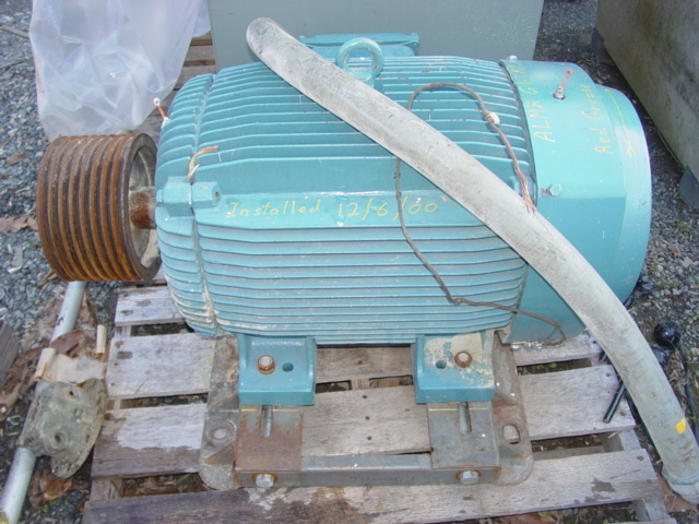 18" x 18" Heavy Duty used granulator grinder - Image 4