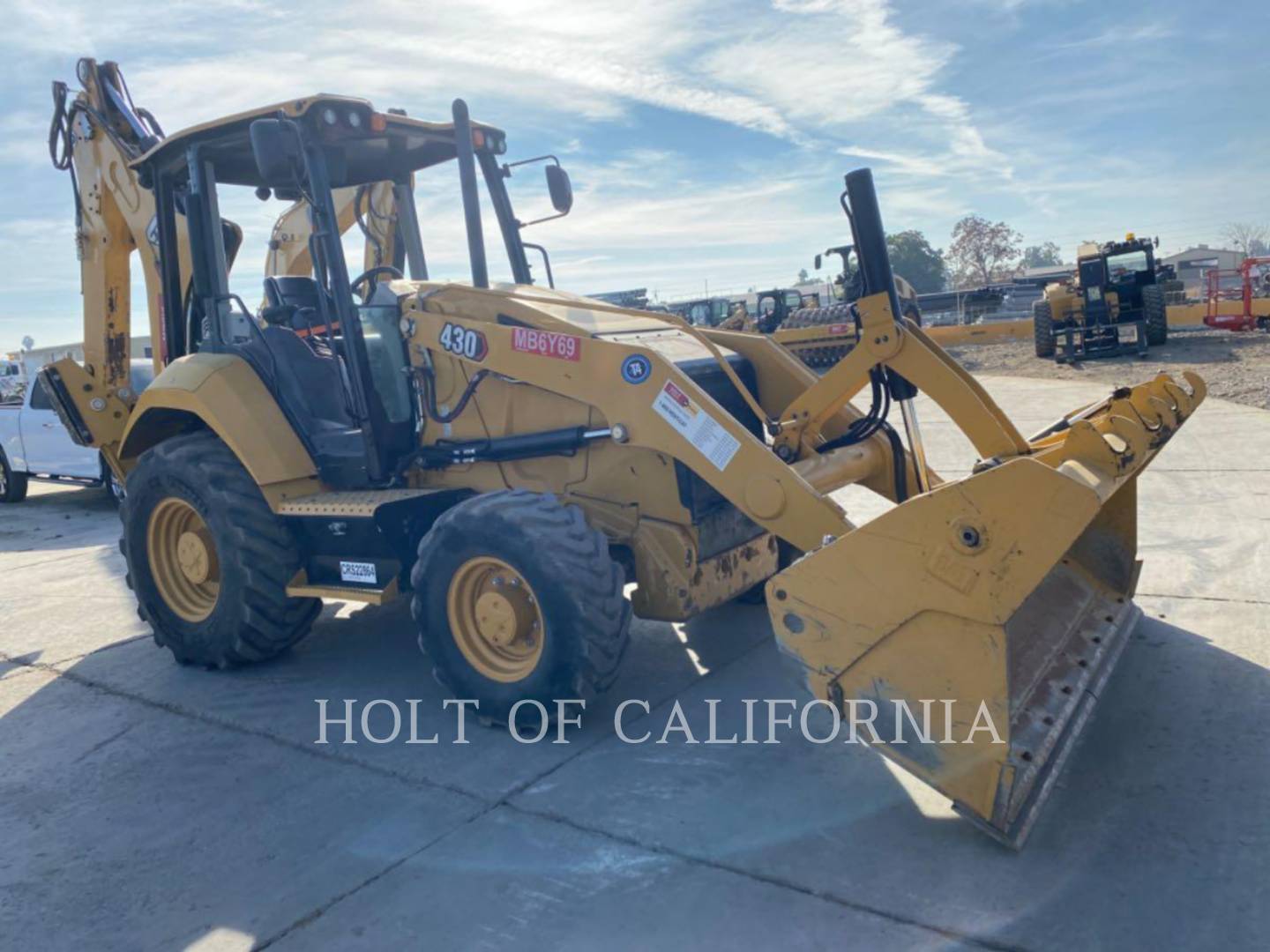 Cat 430, Backhoe Loader, 3600 hours, S/N: H8W00566, 2022 - Image 2