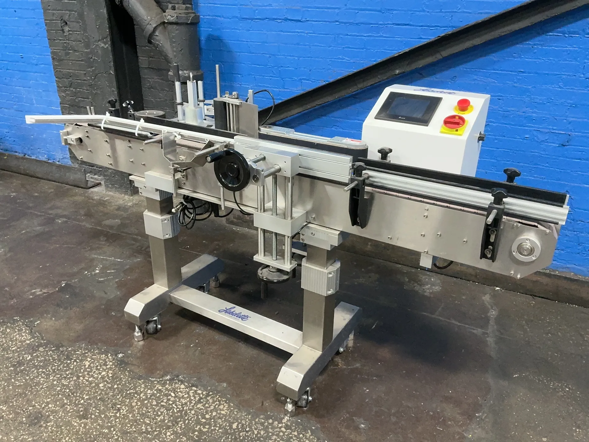 Accutek #24-APS-106A, labeling machine, 3" x 72" conveyor, Labelette controller, 3 A, 110 V., 2020 - Image 2