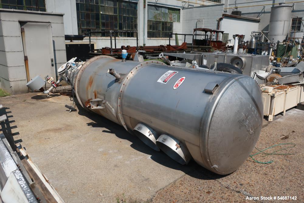 MAC #47-RFHC, Stainless Steel reverse pulse jet dust collector, (2) 30" cartridges, 295 sq.ft., 47" diameter - Image 1