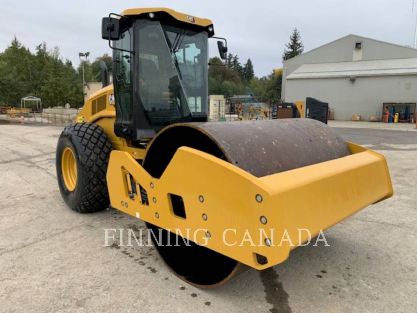 Caterpillar CS10-01, Compactor, 124 hours, S/N: 6GV03600, 2025 - Image 2