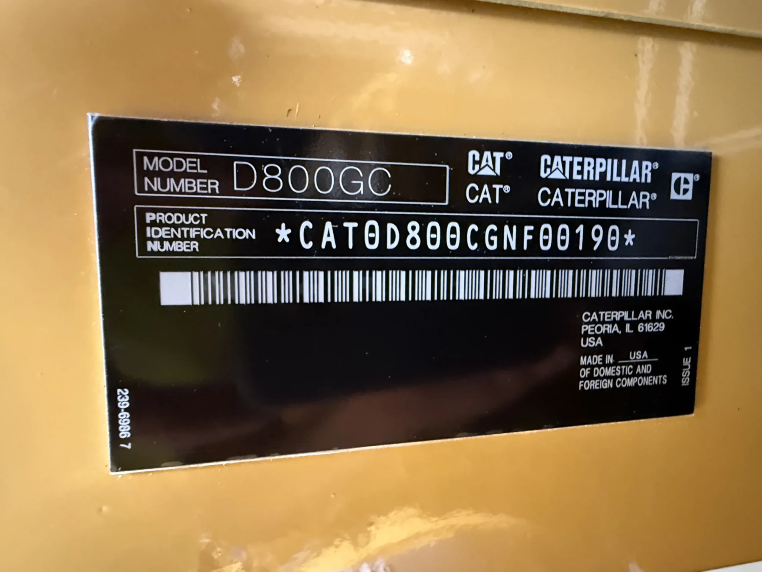 800 KW Caterpillar #D800-GC, diesel generator set, 480/277 Volts, 3-phase, 1214 HP, C27 engine, Tier 2, sound - Image 6