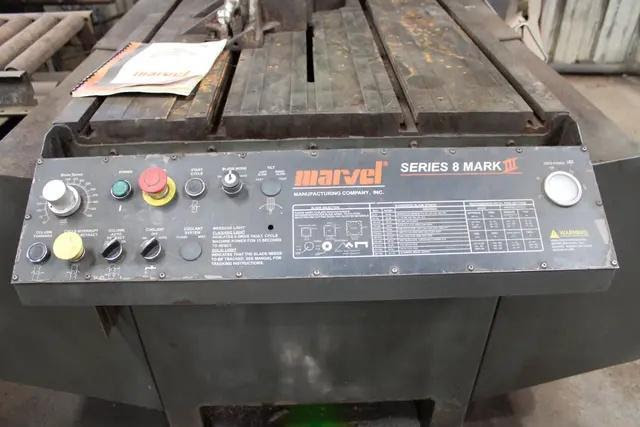 18" x 22" Marvel #Series-8-Mark-III, vertical band saw, 18" x 14-1/2" @ 45°, 33" x 24" table, 1.25" x 15' 4" - Image 3