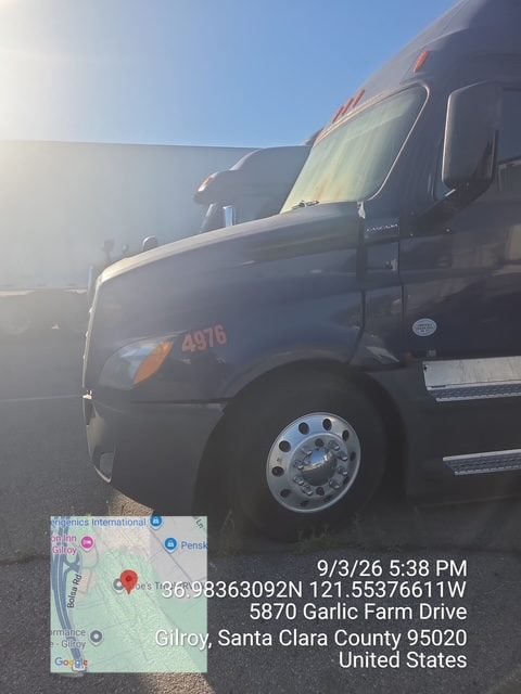 Freightliner #CASCADIA, sleeper semi truck, Class 8, diesel, 2019 - Image 5