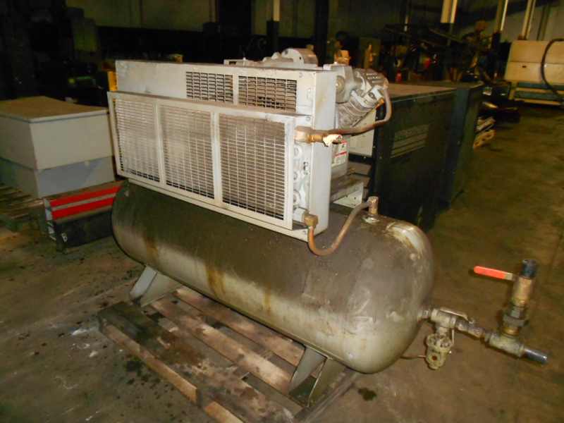 5 HP Ingersoll #T30, air compressor - Image 1