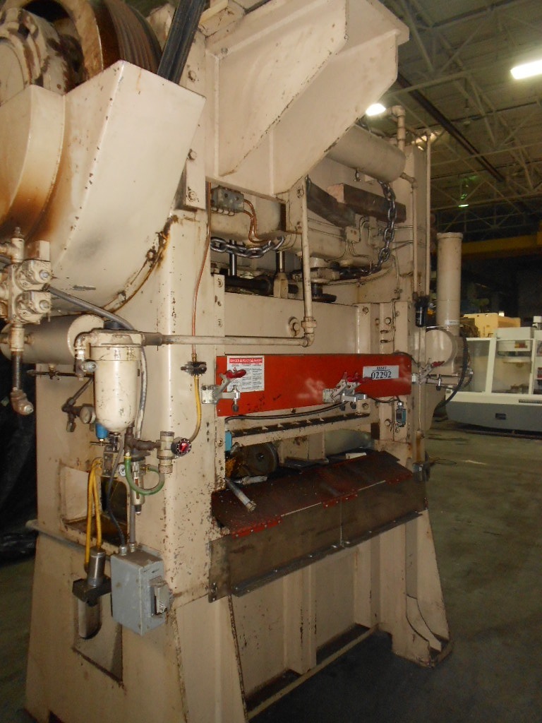 100 Ton, Clearing, straight side double crank press, 1-1/2" stroke, 10 HP, air clutch & brake, Farval - Image 2