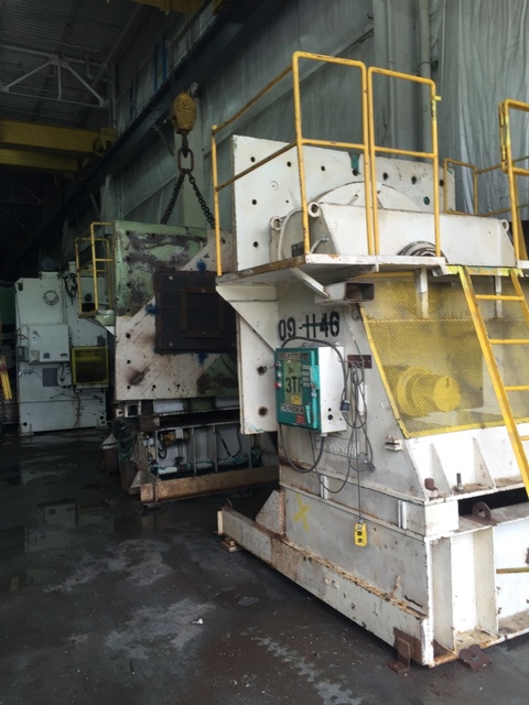 80000 lb. Aronson #HS/TS80, headstock / tailstock, 115 V., remote pendant, 84" x 84" table, 10 HP - Image 1