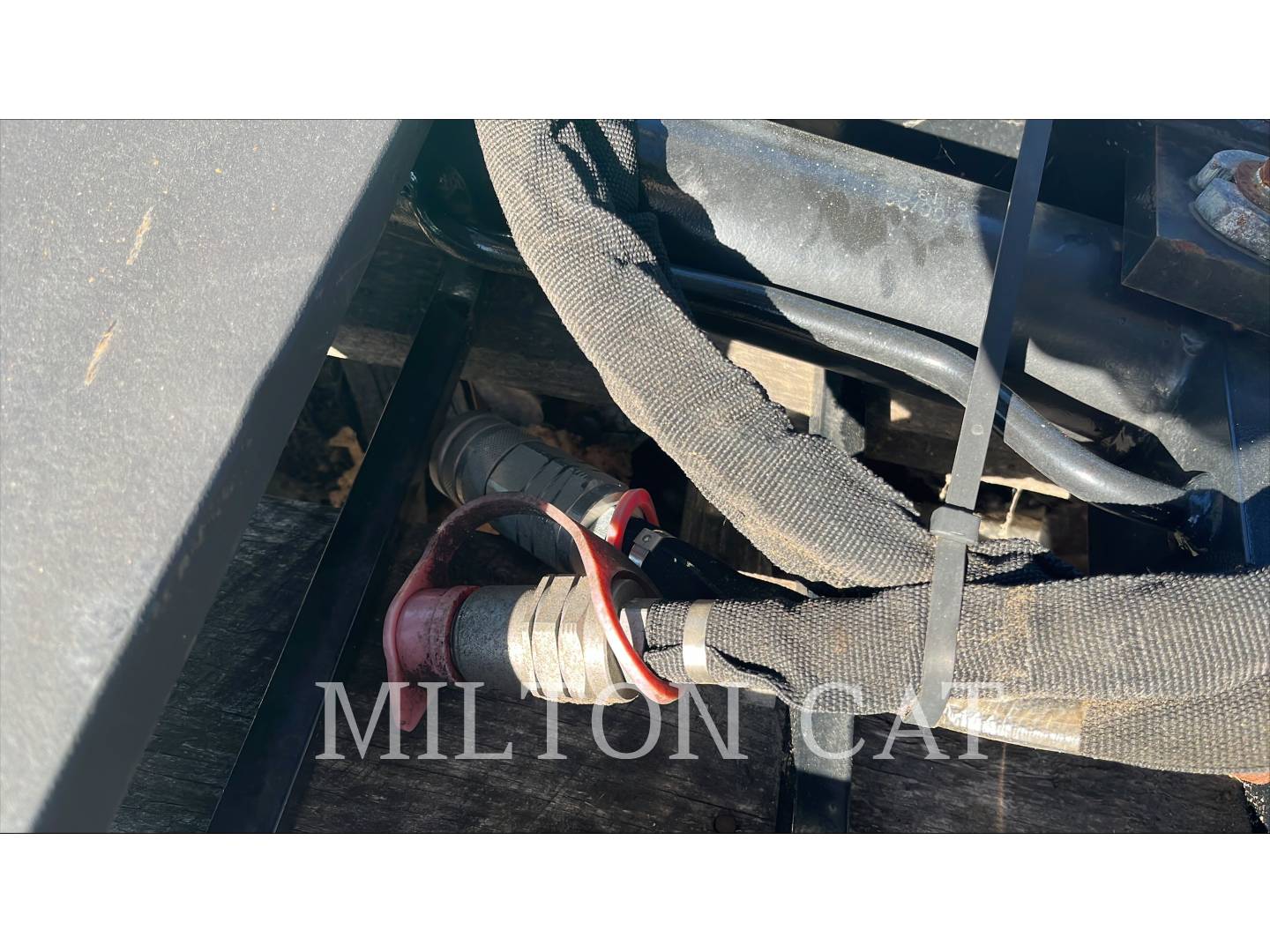 Caterpillar TH255C 48" ROTATE/SIDE TILT FORK GROUP, S/N: MC-000075033, 2023 - Image 4