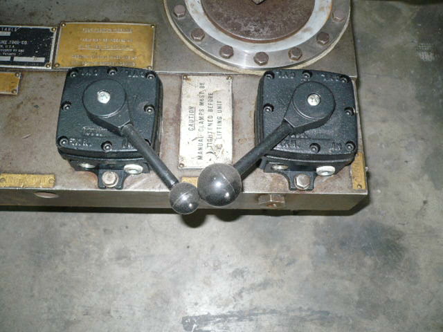 60" x 60" Giddings & Lewis #T60, air lift rotary table, power clamping to base, 10 ton capacity - Image 2