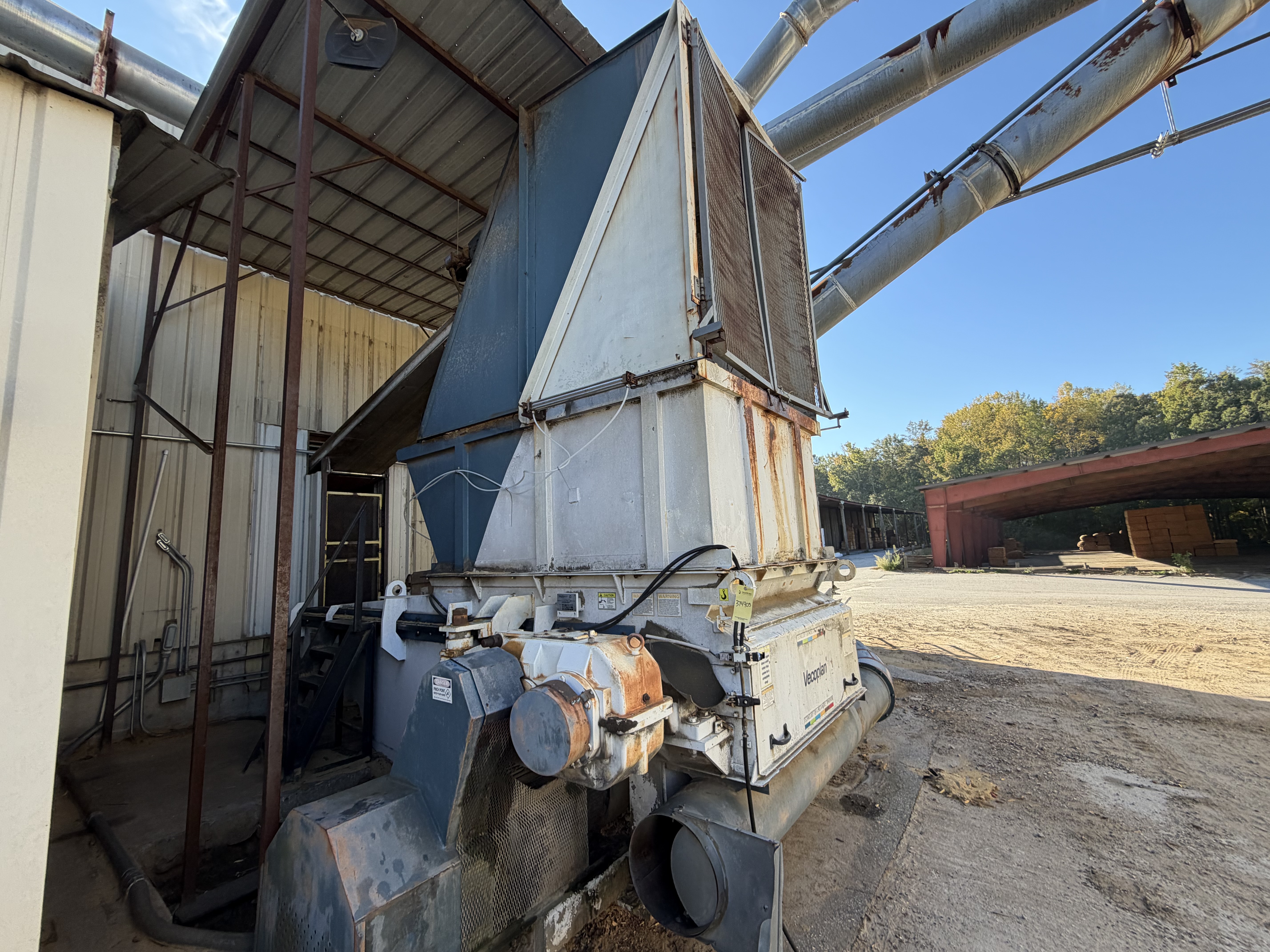 Vecoplan #RETECH-RG62-150, Wood Grinder, 62" rotor, 150 HP, heavy duty gearbox, infeed conveyor, 2016 - Image 2