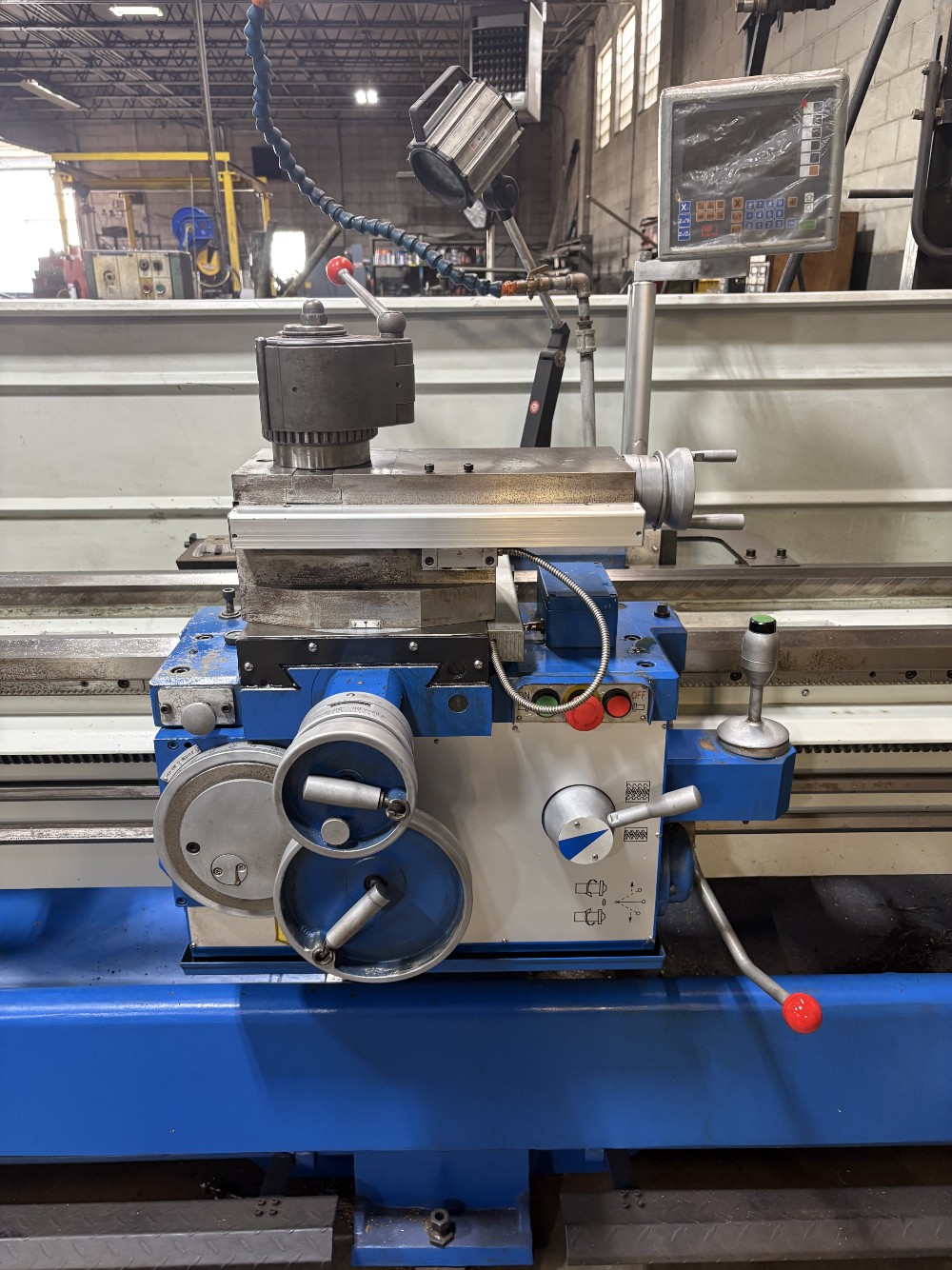 26" x 120" Knuth #Sinus-D-330/3000, engine lathe, 35" swing in gap, 17" swing over cross slide, 4.13" spindle - Image 4