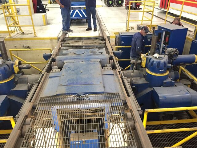 American, underfloor railway wheel truing machine, 129" L x 245" W,pit-mounted,dual spindle,w/ extra parts - Image 2