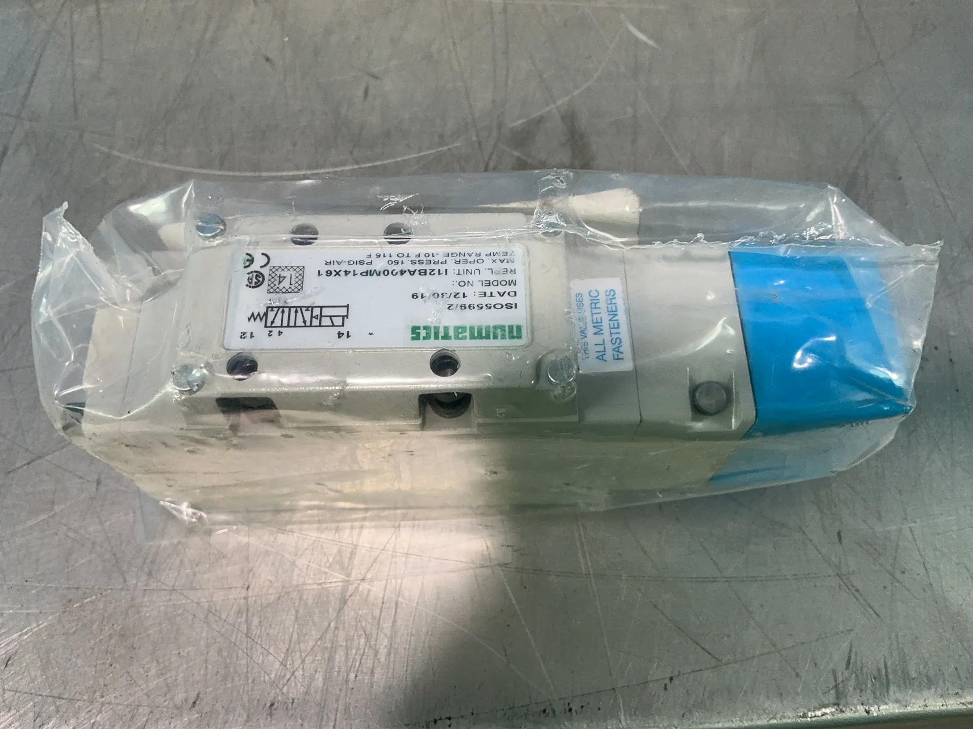 Numatics, pneumatic directional control solenoid valve, 150 PSI, LOT of 14 - Image 6
