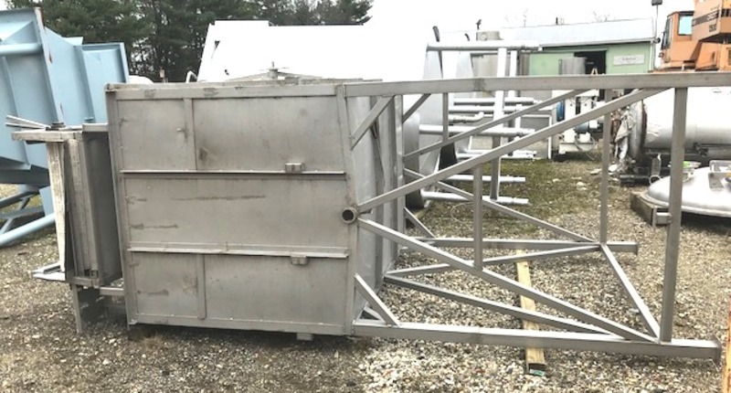 1300 gallon Stainless Steel, 5' x 5' x 7' 3" length, side open, sanitary - Image 1