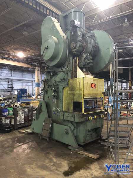 250 Ton, Niagara #M250, OBI press, 8" stroke, 22-1/2" Shut Height, air clutch, 35 SPM, #70534 - Image 2