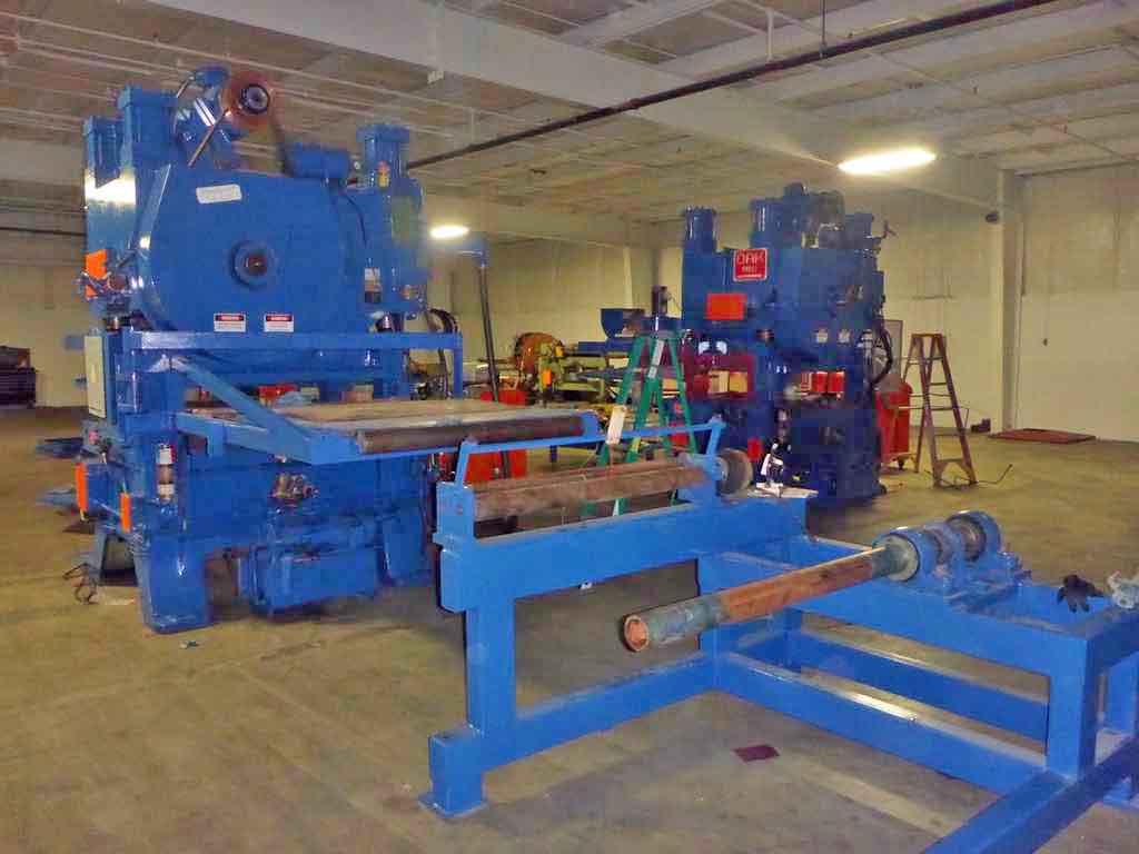 100 Ton, Oak #FP3-54-1422, fin press line, 1.5" stroke, 9"-12" Shut Height, 51" x48" die area, 1994 - Image 4