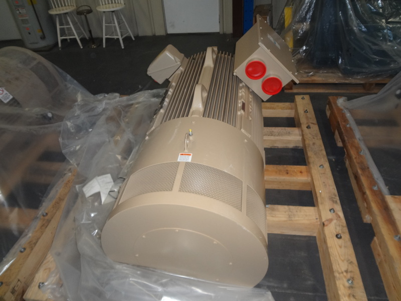 400 HP 1200 RPM General Electric, Frame 5010/5011LB, TEFC, BB, new, 460 Volts - Image 4