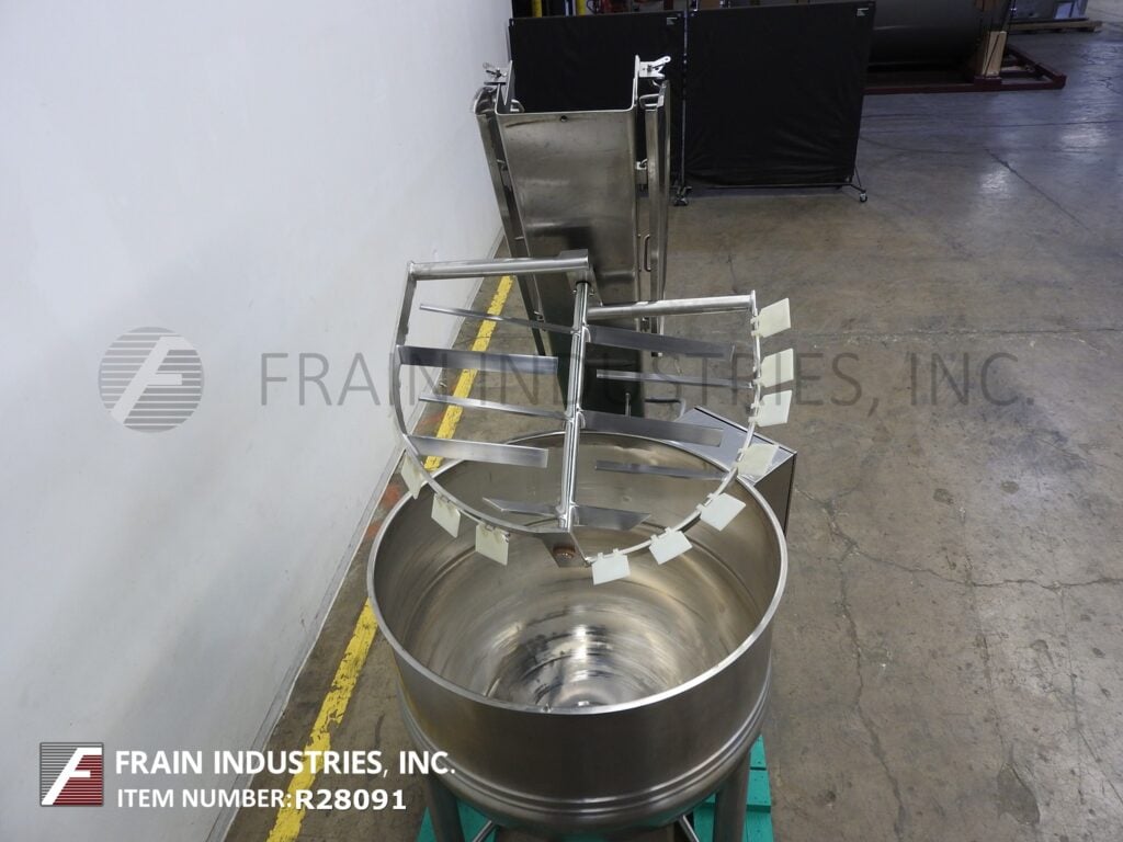 Lee #150D9MT, 316 Stainless Steel jacketed kettle, 42" diameter x 34" deep, 90 psi, 2-1/2" OD/2" ID tri-clamp - Image 2
