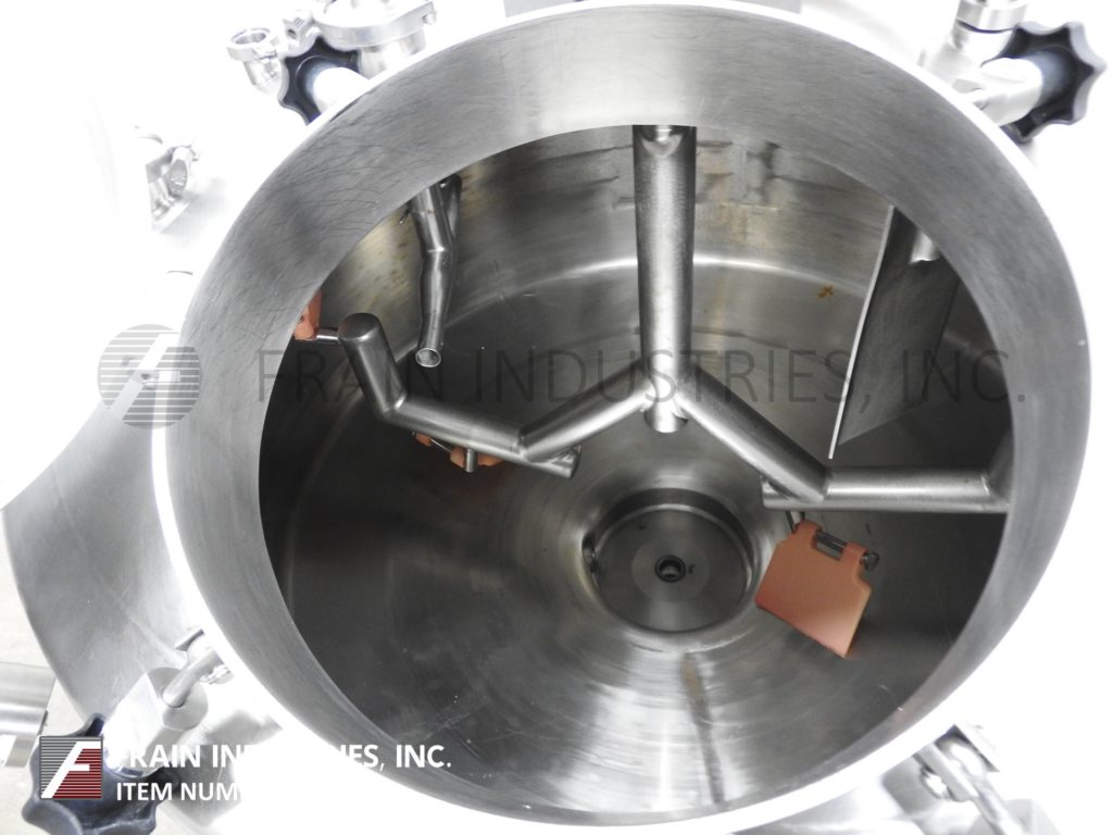 Walker #MT-101, 100 gallon, 316L Stainless Steel jacketed/insulated liquefier, 21" OD top man way with flip - Image 2