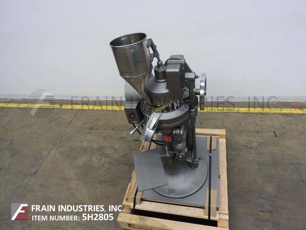 4 Ton, Stokes #512, 16 station rotary press, 350-650 tablets/minute, 5/8" max tablet diameter, 11/16" max - Image 2