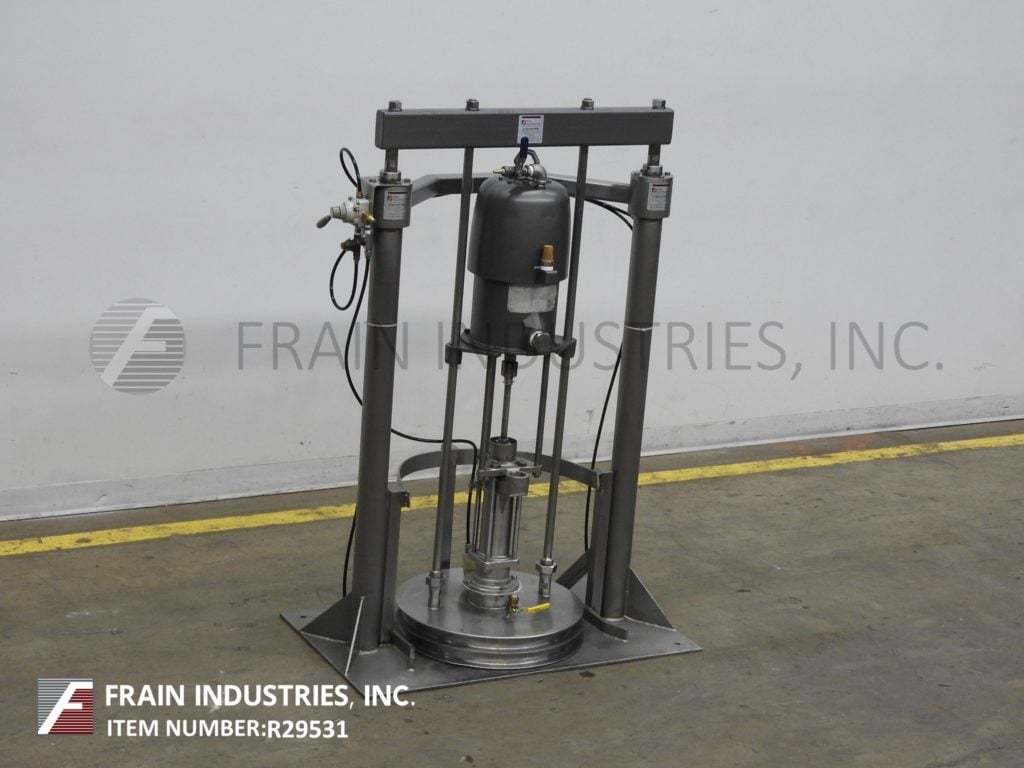 8 GPM @ 1000 psi, Graco #Bulldog-946500 Power-Flo, Stainless Steel drum pump, 10:1 ratio, up to 160°F, 22" - Image 1