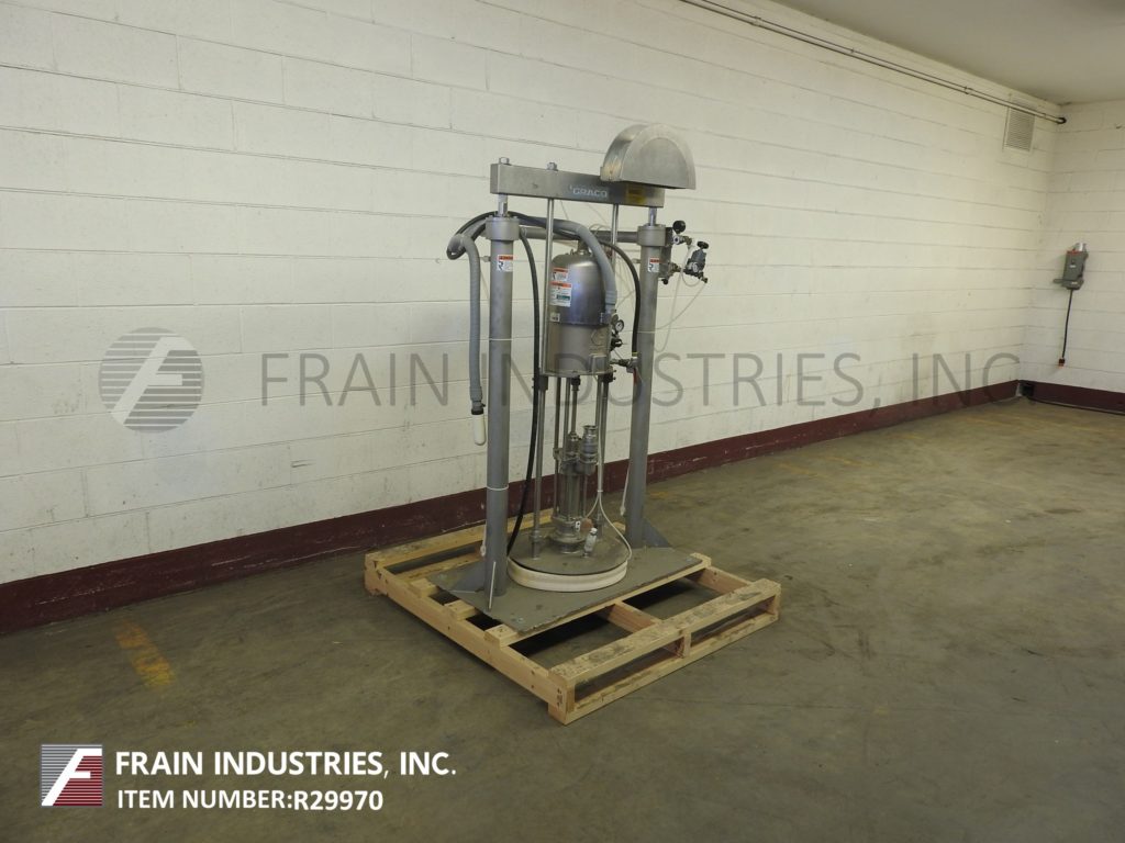 8 GPM @ 100/1000 psi, Graco #234014, Bulldog air pump with priming piston displacement, 10:1 ratio, 21" ram - Image 1