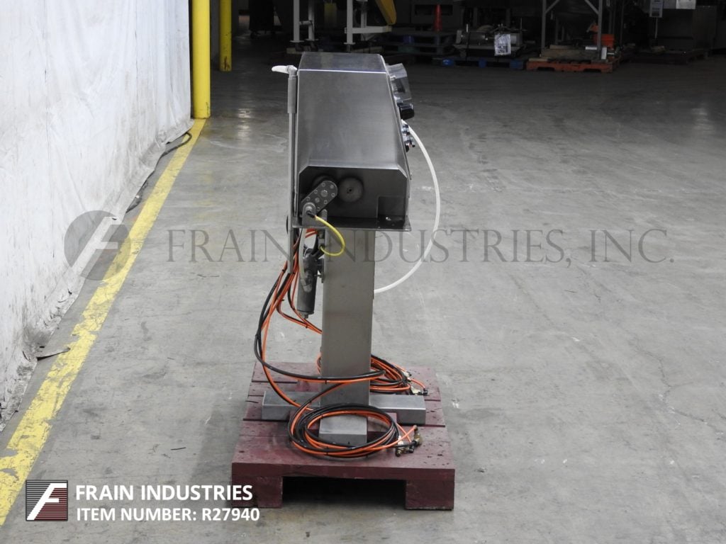 Vector #PUSL1740LC, Flow-Control self contained multiple gear pump spray system, 4-spray nozzles, digital - Image 3