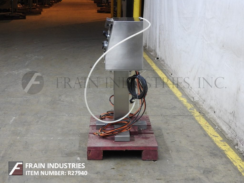 Vector #PUSL1740LC, Flow-Control self contained multiple gear pump spray system, 4-spray nozzles, digital - Image 4