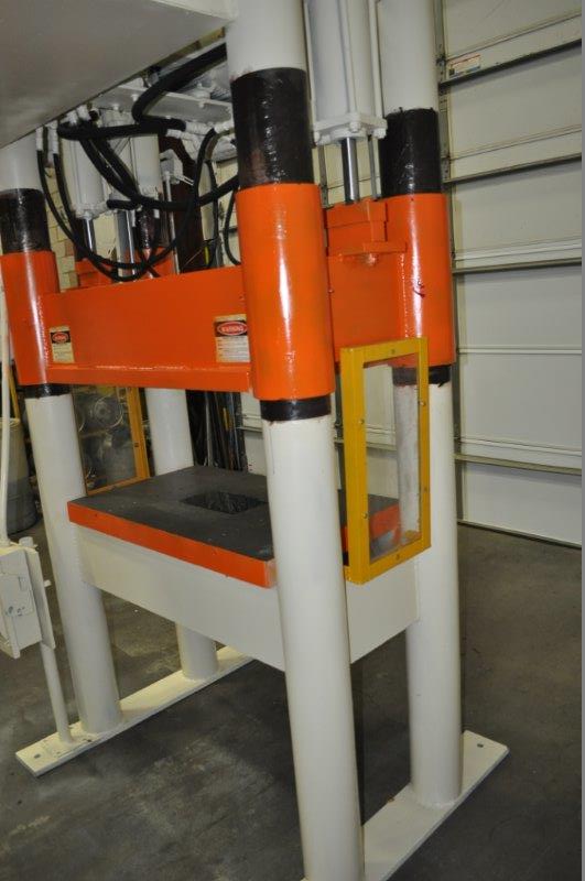100 Ton, Beckwood #31144, hydraulic press, 8" stroke, 23" daylight, 42" x24" bed, 230/460 V., 3-ph, 1996 - Image 8