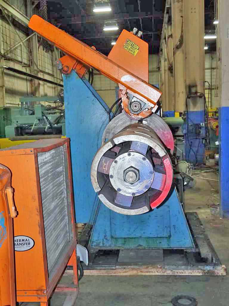 20000 lb. Progressive, 72" wide, 20"-24" ID, slide base, 72" face mandrel, WC brake, 1994 - Image 3