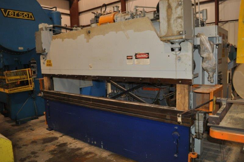 90 Ton, Pacific #FF90-12IIS, hydraulic press brake, 12' overall, 126" between housing, 8" stroke,no Back - Image 2
