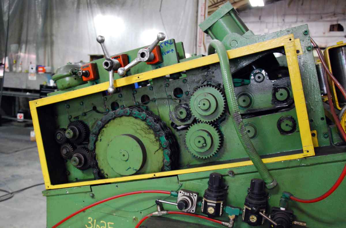 36" Mecon #4STR36CB, 7-roll flattener, R-L, 28 HP - Image 2
