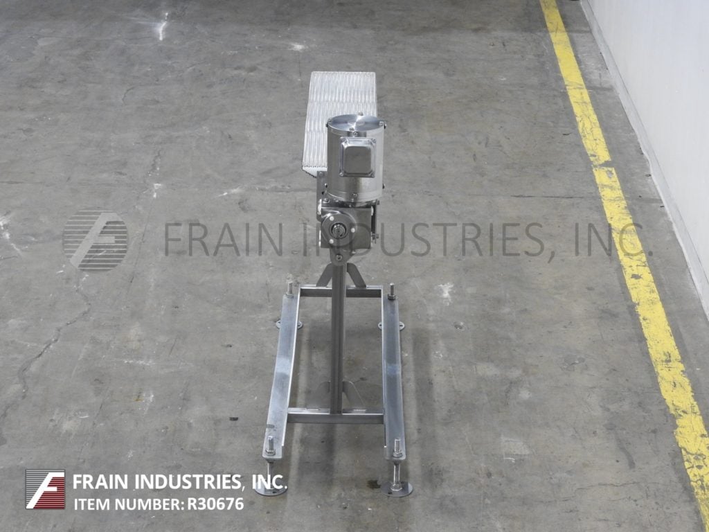 42" wide, NCC Automated Systems Stainless Steel transfer conveyor, 9" long, bull nose transfer ends powered - Image 3
