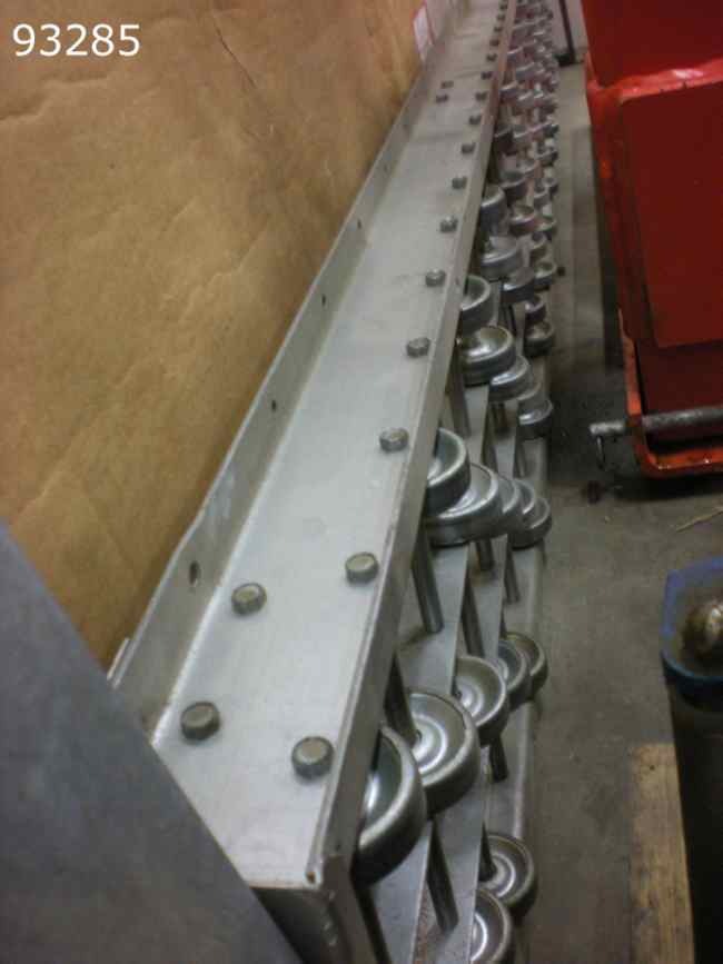 Skate Conveyor, 650 lb. capacity, 90" Long, 12" Wide, 2-1/2" side frames - Image 3