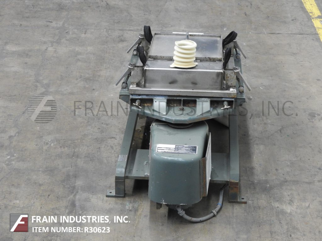 17" x 32" Rotex #111PS-SSSL, Stainless Steel, single deck vibratory sifter separator, cover with quick - Image 4