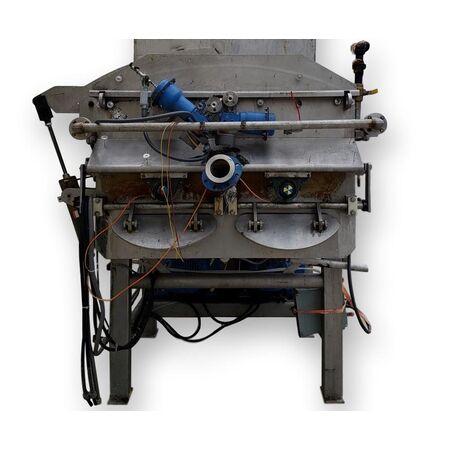75 cu.ft. Reitz #RDS-28-K3406, 25 HP, Stainless Steel double ribbon dual agitator blender, #16372 - Image 2