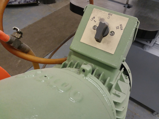 10" Scotchman #CPO-10, cut-off saw, 15-90&deg; cut, 36" height to vise, 22" x44", 2011 - Image 7