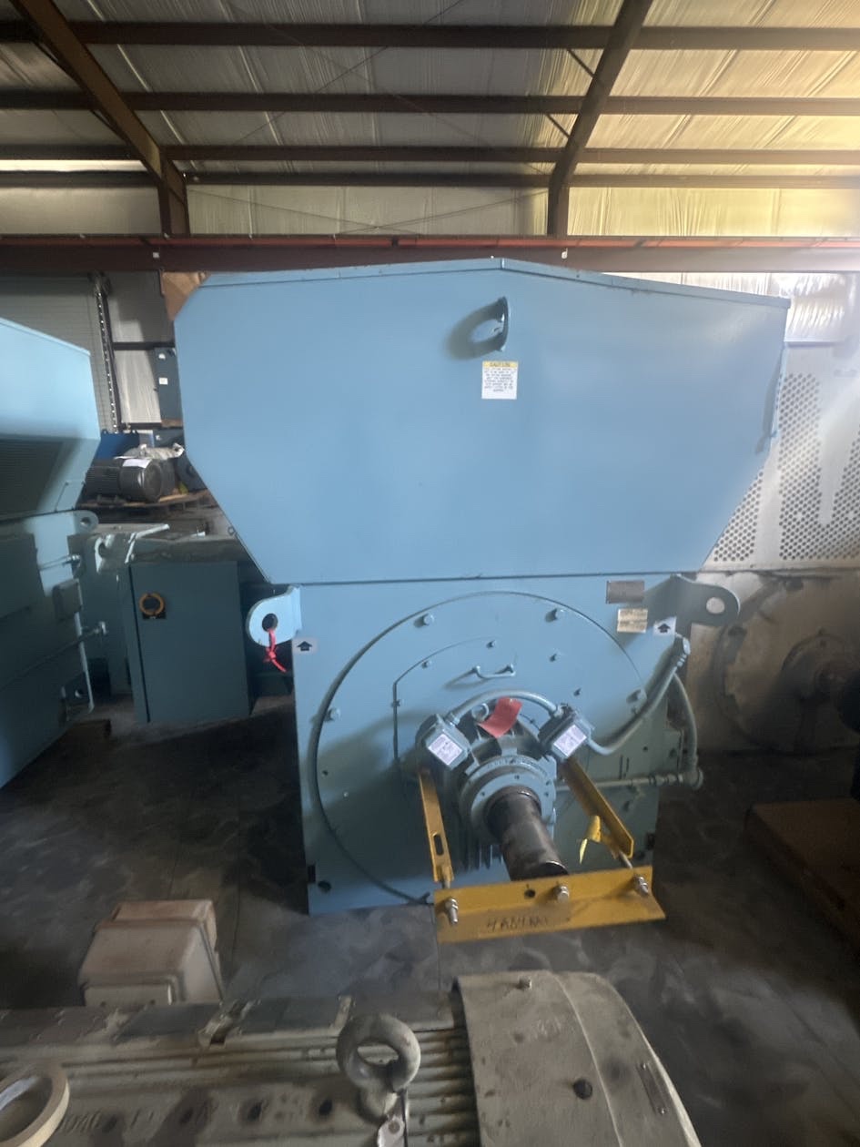 1950 HP 900 RPM Teco, Frame 5614, weather protected enclosure type 2, SLV, unused, 4000 Volts - Image 1