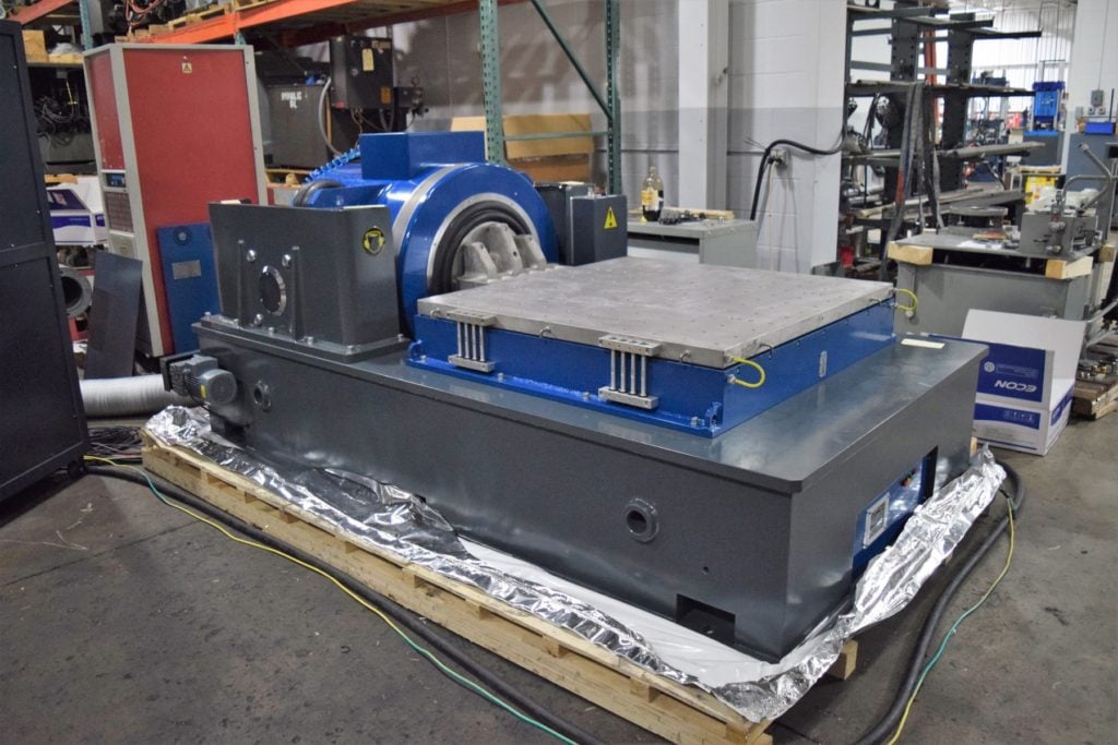 12 KIP (53.4 kn), ITS #5400, vibration system with slip table - Image 4
