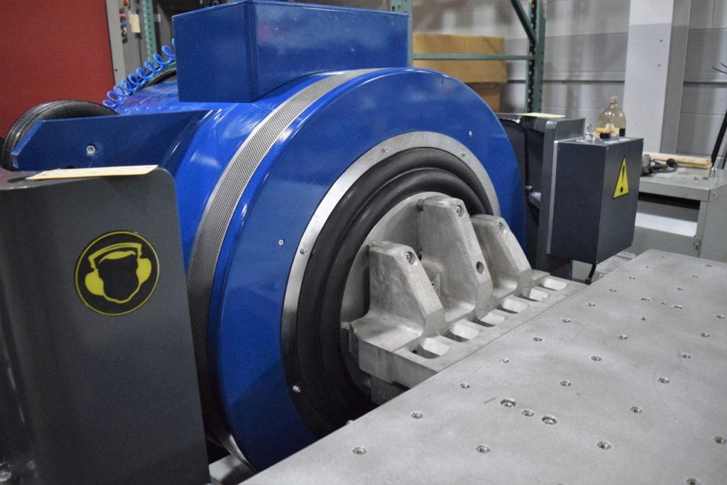 12 KIP (53.4 kn), ITS #5400, vibration system with slip table - Image 8