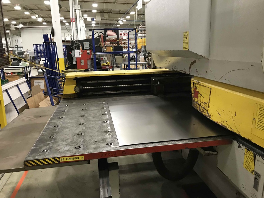 33 Ton, Amada #Pega-357, CNC turret punch, GE Fanuc 04PC, 44 station, automatic repositioning, hydraulic - Image 4
