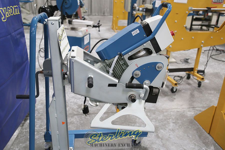No. CM-15DS Baileigh, .59"W,automatic feed,horiz/verti positioning,.236"-1.57"thick, #A5581 - Image 7