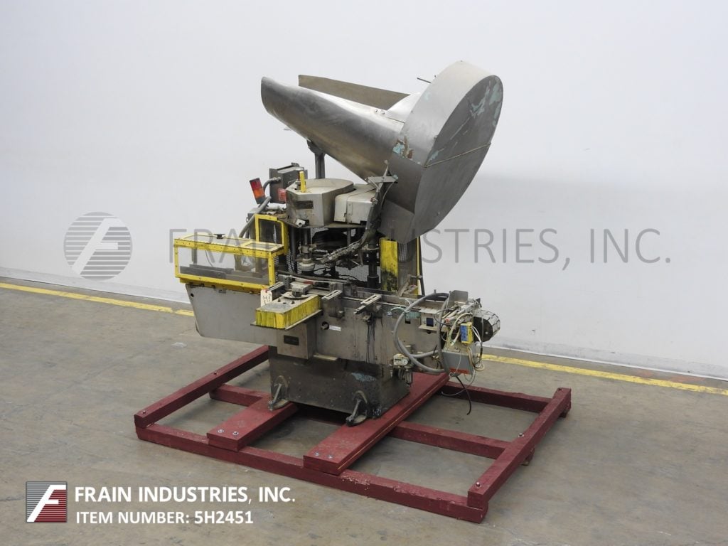 Resina #S41, automatic, single head, chuck style capper rated from 5-40 containers per minute - Image 1