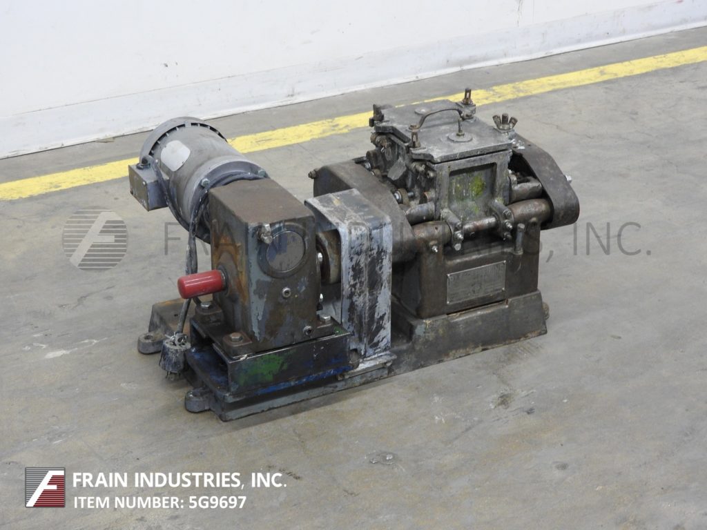 Baker / Confectionary Mixer, 304 Stainless Steel, double arm, sigma blade mixer, bolt down cover, 1 -1/2 HP - Image 1