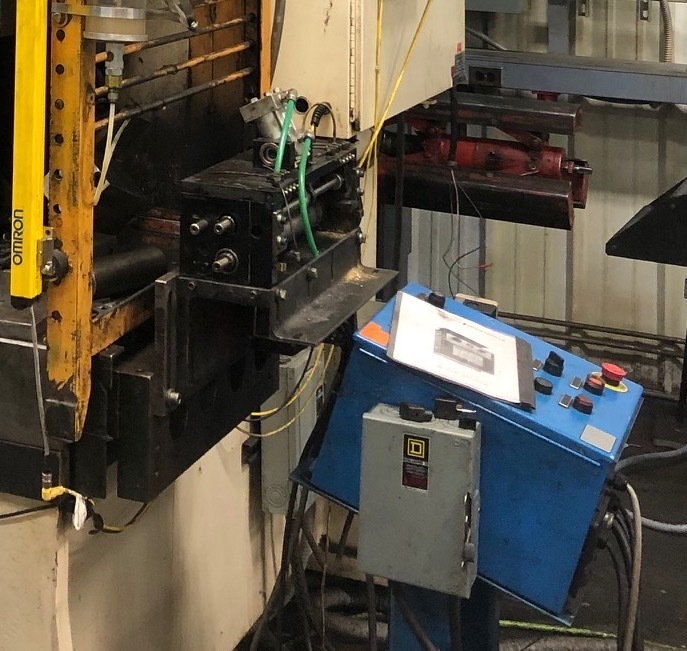 4000 lb. Press Room Equipment #PR-124000-RAD, 12" W x .092" thick, servo feed line, 7 roll, 1997, #10713 - Image 1