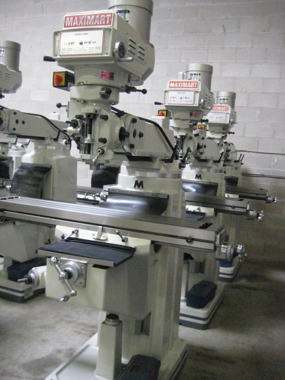 Maximart #2VS, vertical mill, 9" x49" table, 3 HP, R-8, one shot lubrication system, new, #3472 - Image 1